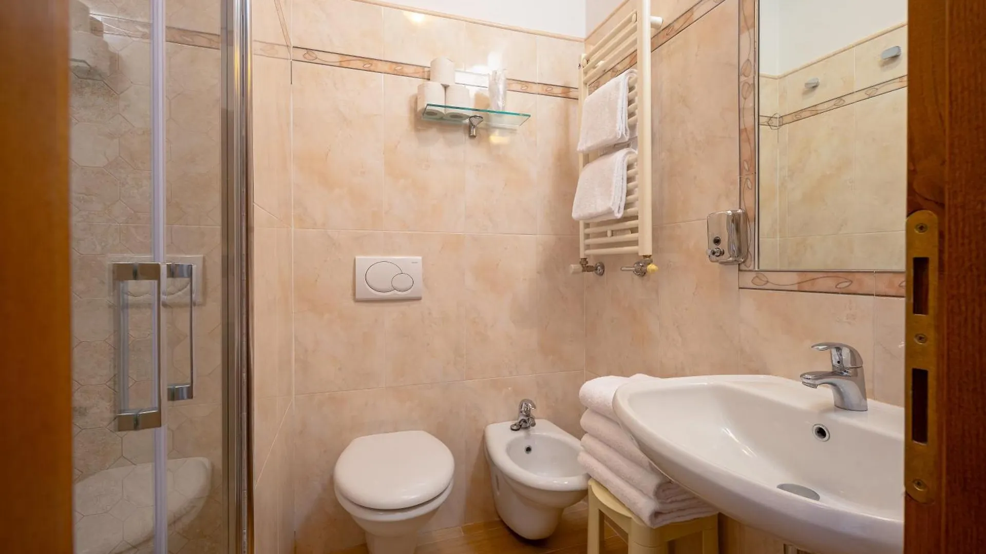 Hotel Annabella Roof Terrace Флоренция 3*,